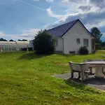 Au Calme, Piscine Couverte Chauffee 365j 別荘