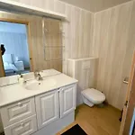 Holiday home Au Calme, Piscine Couverte Chauffee 365j Thiberville