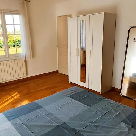 Vakantiehuis Au Calme, Piscine Couverte Chauffee 365j *