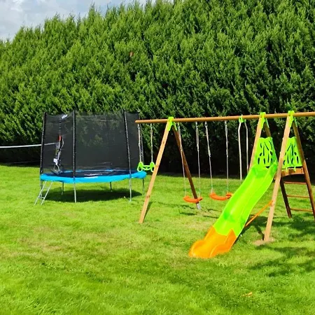 Au Calme, Piscine Couverte Chauffee 365j