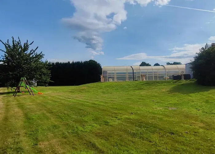 Au Calme, Piscine Couverte Chauffee 365j Σπίτι διακοπών Thiberville