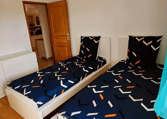 Σπίτι διακοπών Au Calme, Piscine Couverte Chauffee 365j *