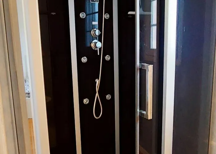 Au Calme, Piscine Couverte Chauffee 365j Thiberville