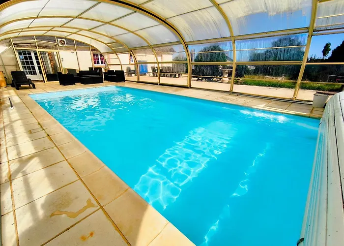 Σπίτι διακοπών Au Calme, Piscine Couverte Chauffee 365j *